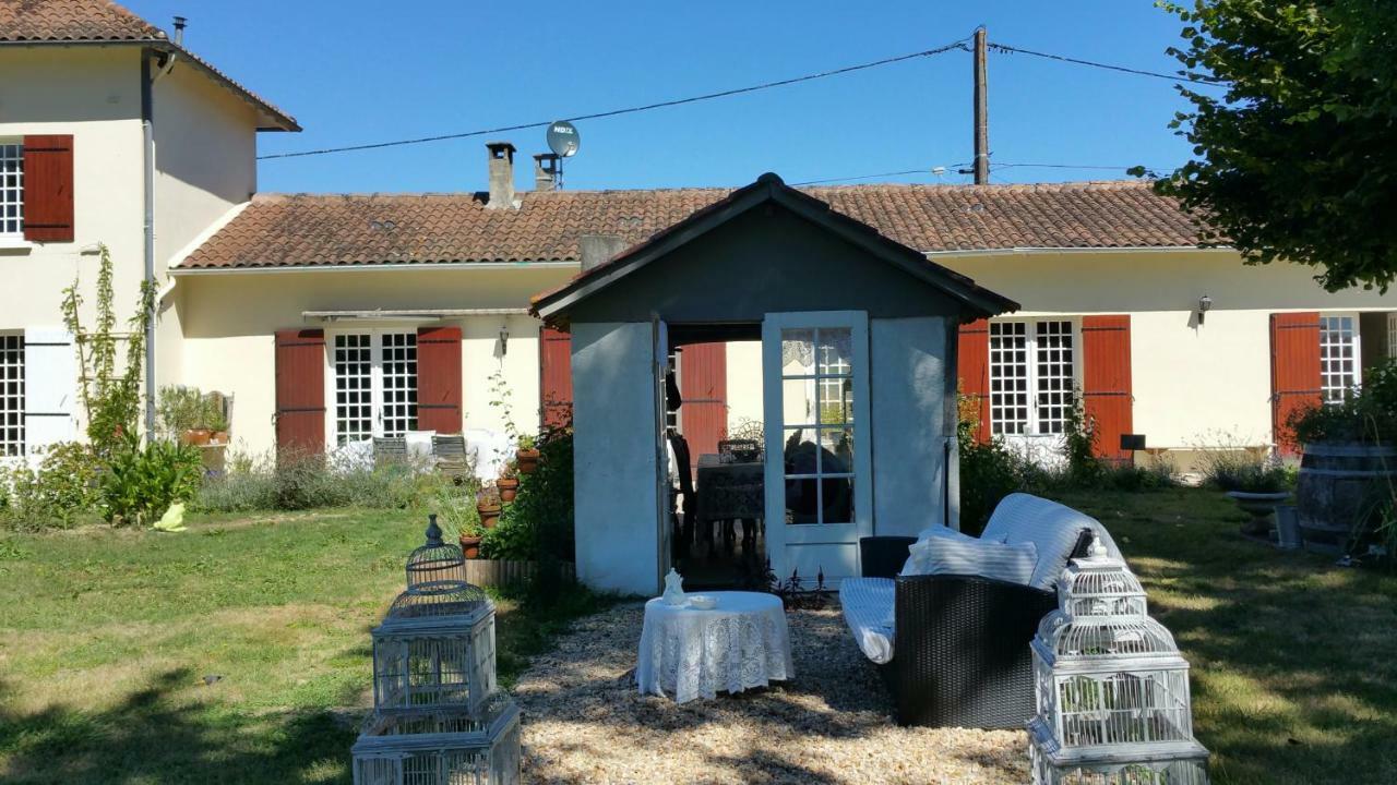 B&B Le Savoir Vivre Bonnes  Buitenkant foto
